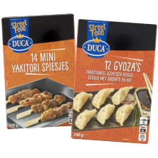 Duca gyoza's of yakitori spiesjes